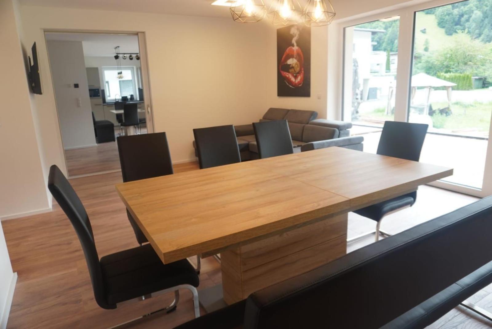 Deluxefort Fuer 10 Gaeste Mit Eigenem Whirlpool Und Fasssauna Imst Buitenkant foto