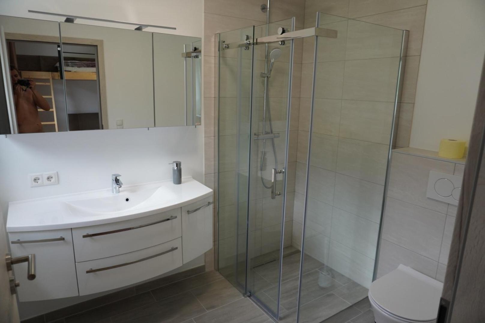 Deluxefort Fuer 10 Gaeste Mit Eigenem Whirlpool Und Fasssauna Imst Buitenkant foto